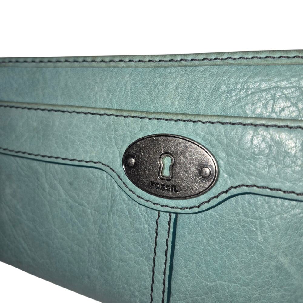 Vintage Fossil Maddox Women's Green Textured Leather Zip Around Clutch Wallet - Picture 7 of 7